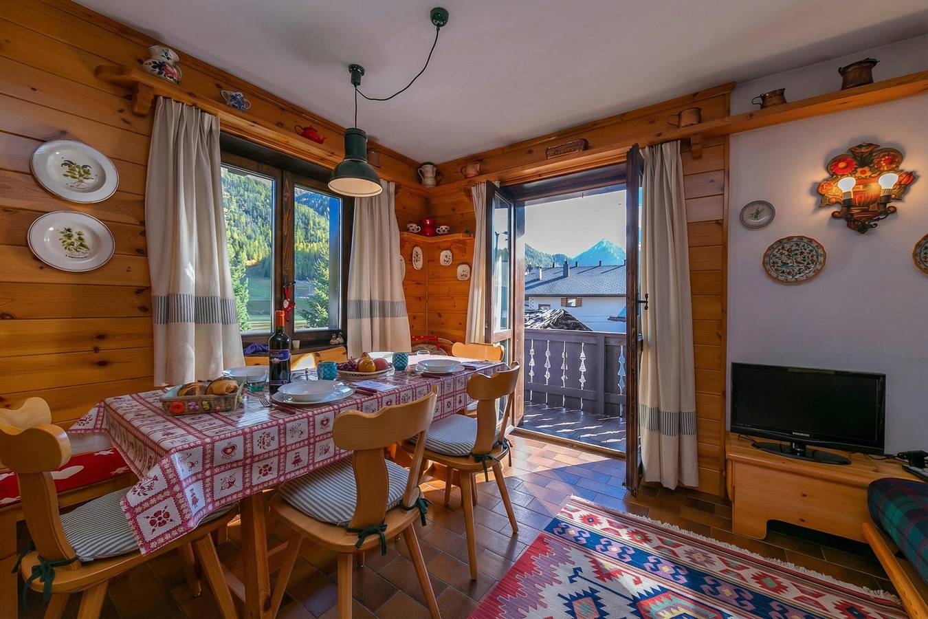 Appartamento intero, Casa Cisi ski in-Ski out 20m in Livigno (Borgo), Livigno