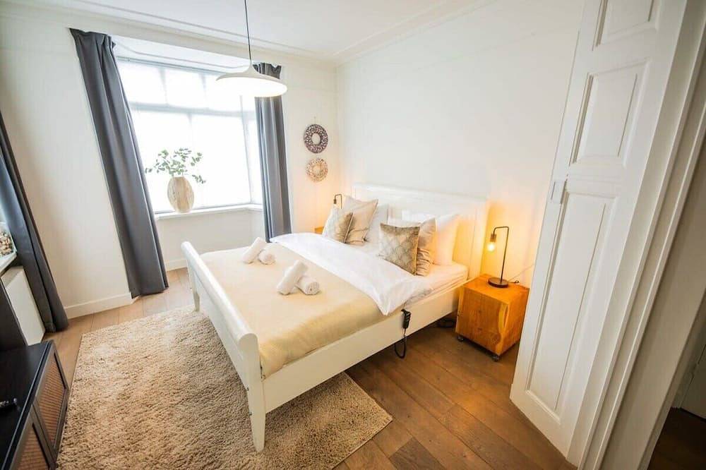 Fabulous 4 Bedroom Villa (Ks-10) in Eindhoven, Brabante Septentrional