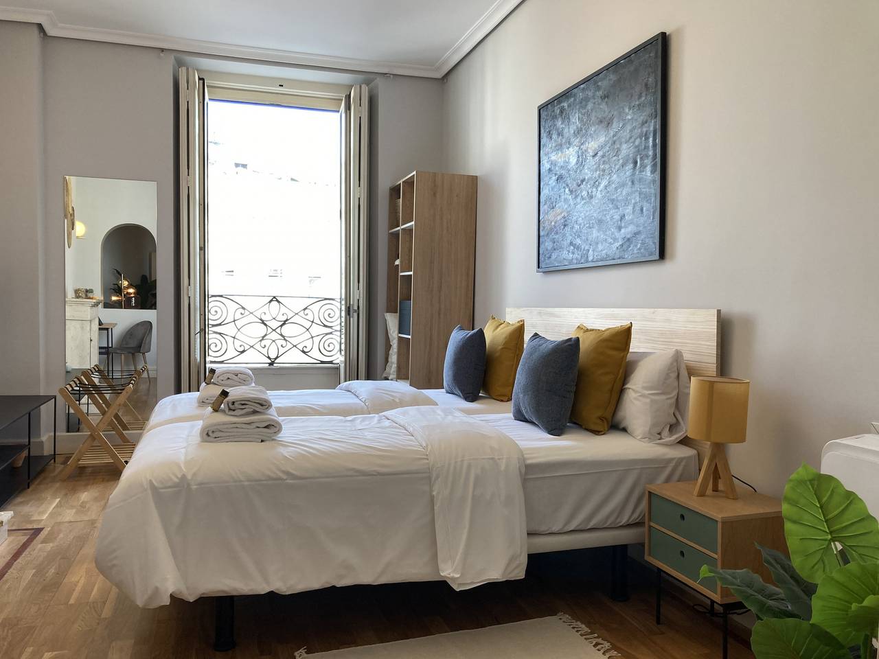 Entire apartment, Housing Sol by Sharing Co in Centro (Madrid), Madrid
