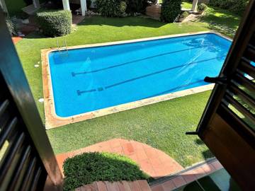 Maison d’hôte pour 8 personnes, avec piscine et jardin, adapté aux familles à Sitges