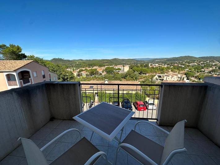 Appartement de vacances pour 3 personnes, avec terrasse et vue