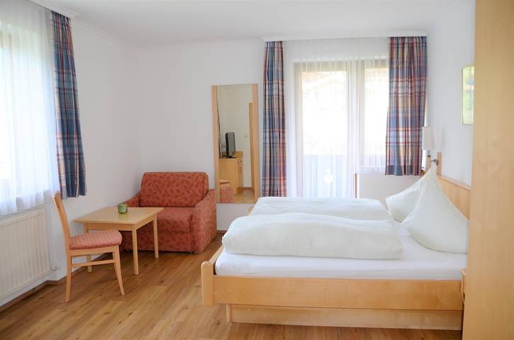 Ferienwohnung für 3 Personen, mit Garten und Sauna sowie Balkon, mit Haustier in Maria Alm - 4