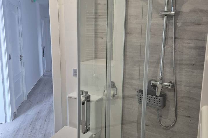 Apartamento entero, Piso entero 4 dormitorios centrico. Totalmente nuevo moderno, elegante. in Ciudad Real, La Mancha