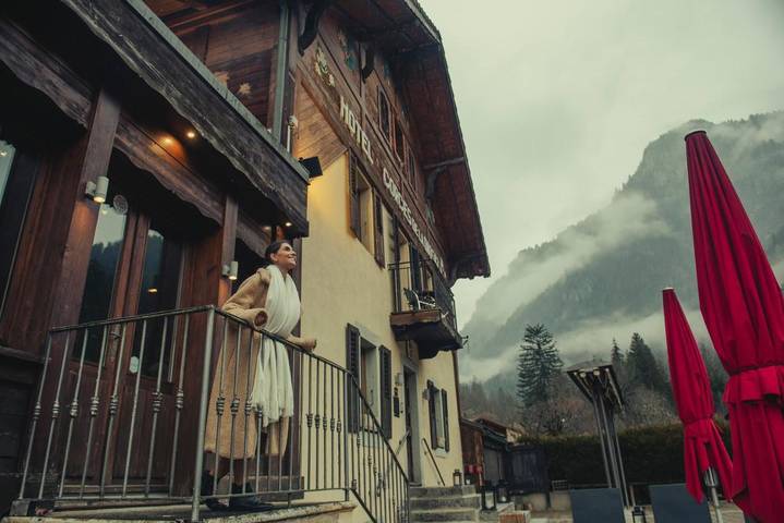 Hôtel pour 2 personnes, avec terrasse et vue à Servoz - 2