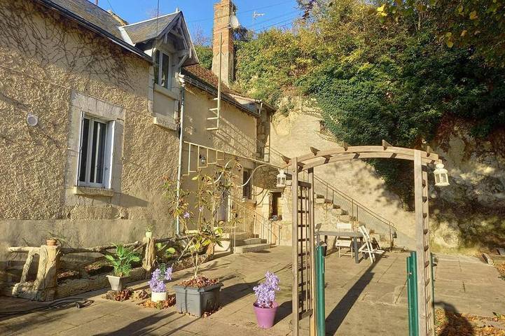 Location de vacances pour 4 personnes, avec terrasse et jardin à Sainte-Maure-de-Touraine