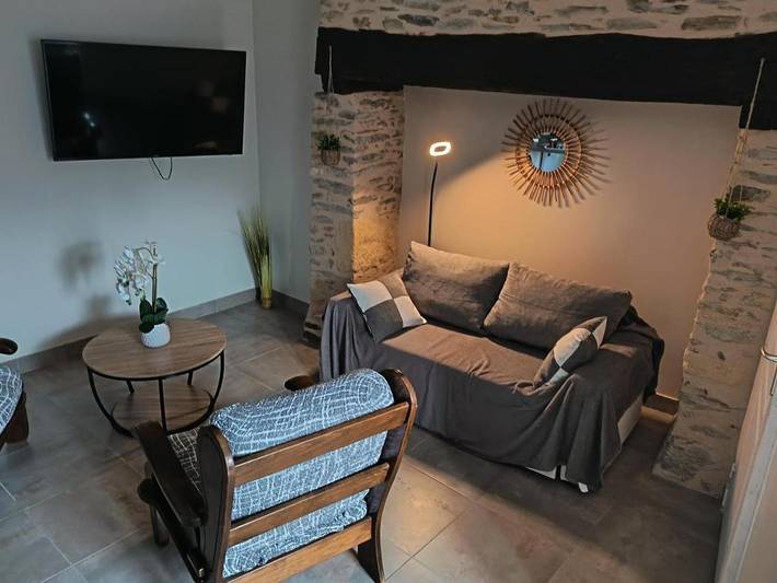 Location de vacances pour 4 personnes, avec terrasse et jardin à Génis - 4