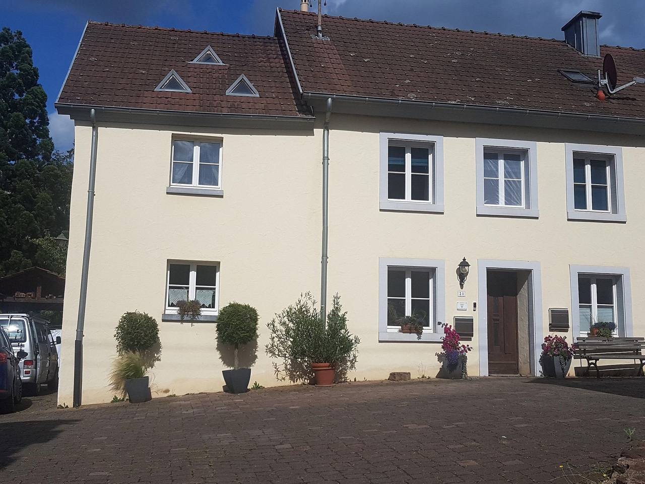 Ferienhaus Glücksnest - 4-Bett-Ferienhaus Dusche/Wc, 2 Schlafräume in Hetzerath, Bernkastel-Kues & Umgebung