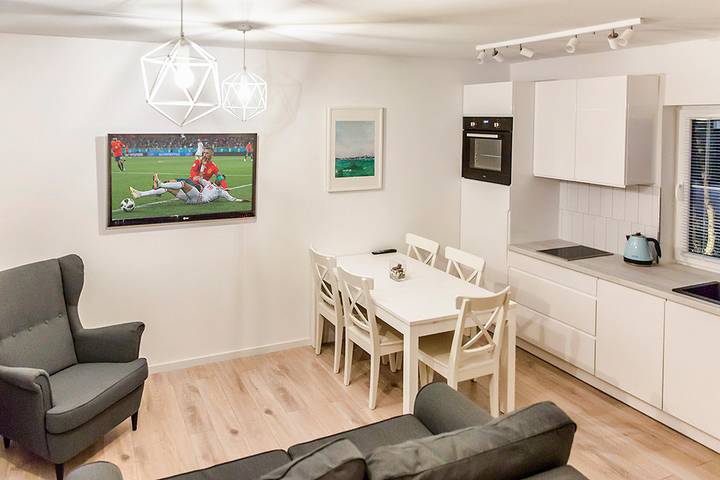 Ferienhaus für 6 Personen, mit Whirlpool und Terrasse sowie Sauna