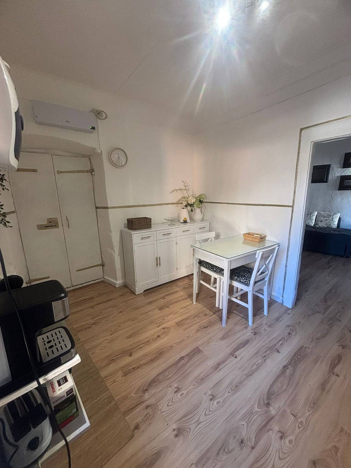 Appartement entier, Appartement de vacances pour 3 personnes avec balcon in Baveno, Comune di Baveno
