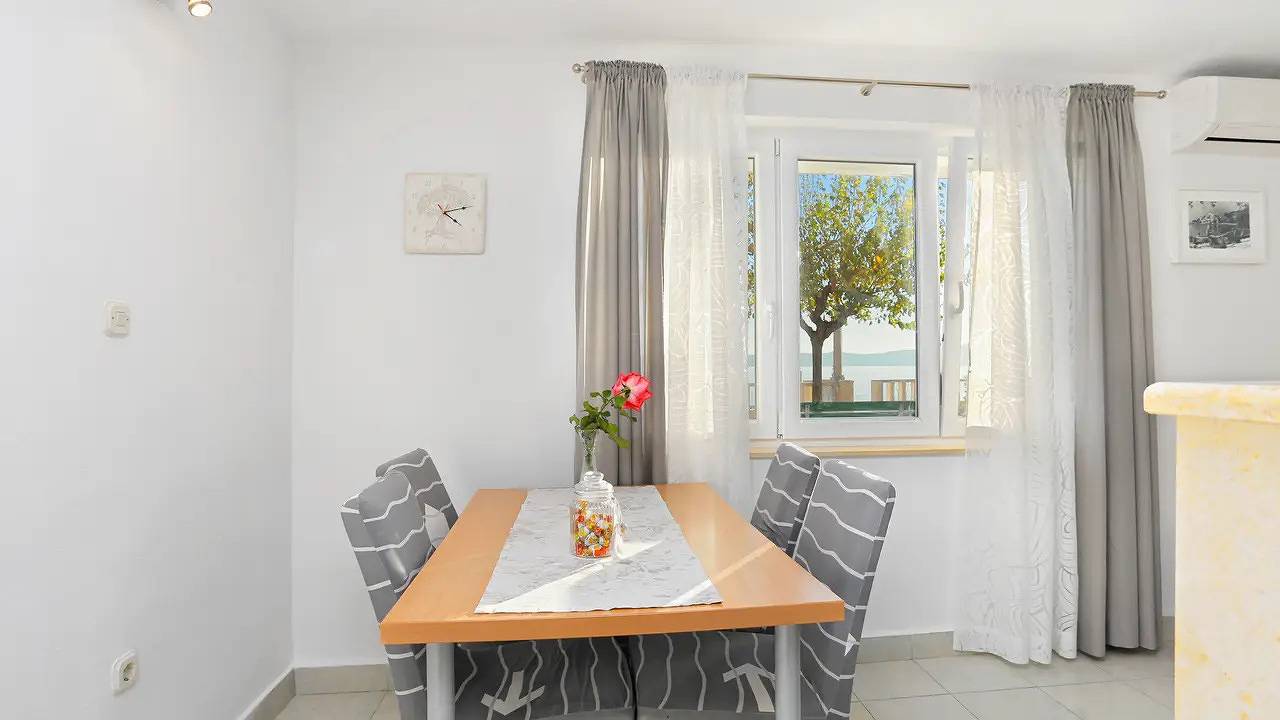 Ganze Ferienwohnung, Ferienwohnung für 6 Personen (55 m²) in Podgora in Podgora, Makarska Riviera