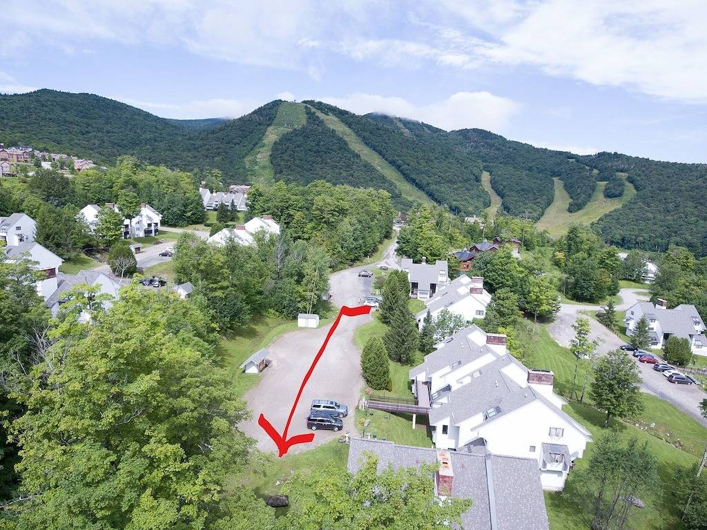 Ganze Wohnung, Ski On-Ski Off Aktualisiert Condo mit Echtholzkamin und Kingsize-Bett - Killington in Killington, Rutland County