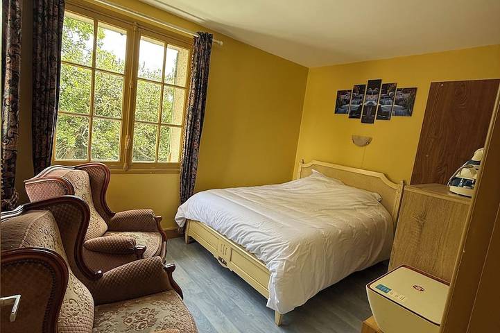 Appartement entier, ☀️ Appartement dans une résidence calme situé à 20 m de la plage ☀️ in Houlgate, Région de Lisieux
