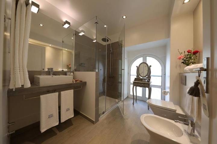 Hôtel pour 2 personnes, avec piscine ainsi que vue et jardin dans Nelas - 4