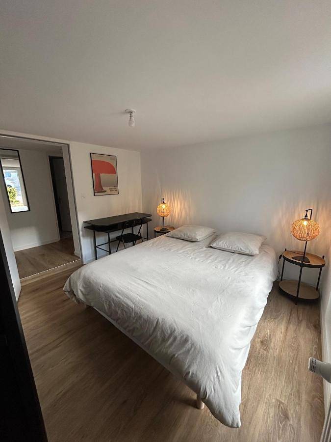 Appartement entier, One-Bedroom Apartment in Château-Gontier-sur-Mayenne, Mayenne