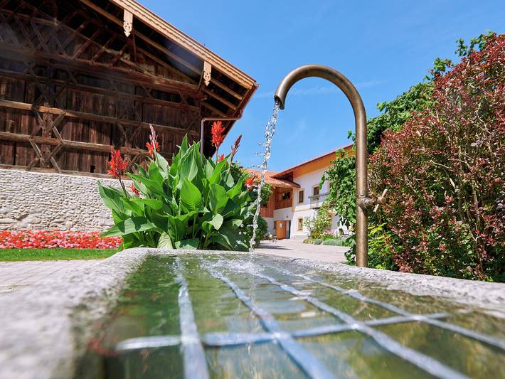 Ganze Ferienwohnung, Moierhof - Ferienwohnung Hofglück in Gstadt am Chiemsee, Chiemsee