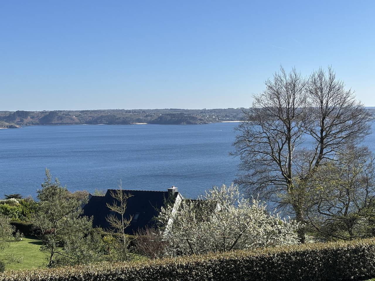 Holiday home for 10 people with terrace in Trébeurden, Pink Granite Coast