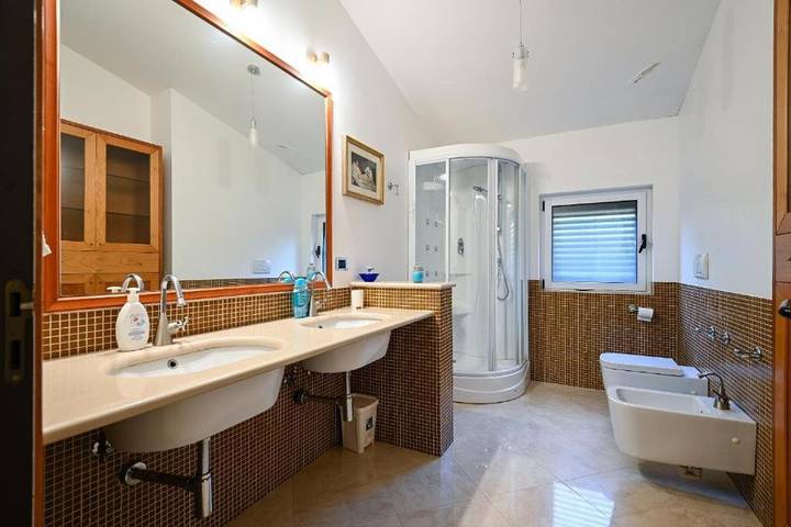 Maison d’hôte pour 4 personnes, avec jardin et vue, adapté aux familles à Noci - 3