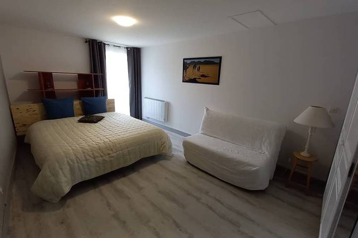 Location de vacances pour 14 personnes, avec jardin et terrasse à Montreuil-Bellay - 3