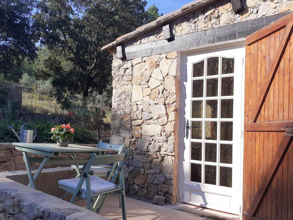 Double or Twin Room with View in Carcès, Région de Brignoles