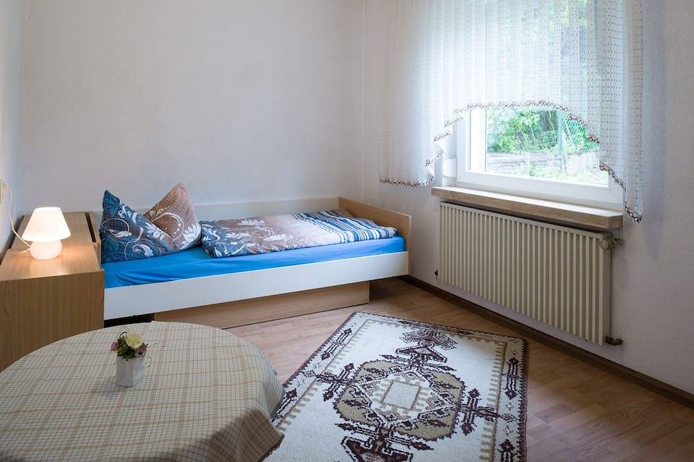 Ganze Wohnung, Genießen Sie Ihren Urlaub im Herzen von Merzig in einer gemütlichen 80qm Wohnung in Merzig, Saar-Nahe-Bergland