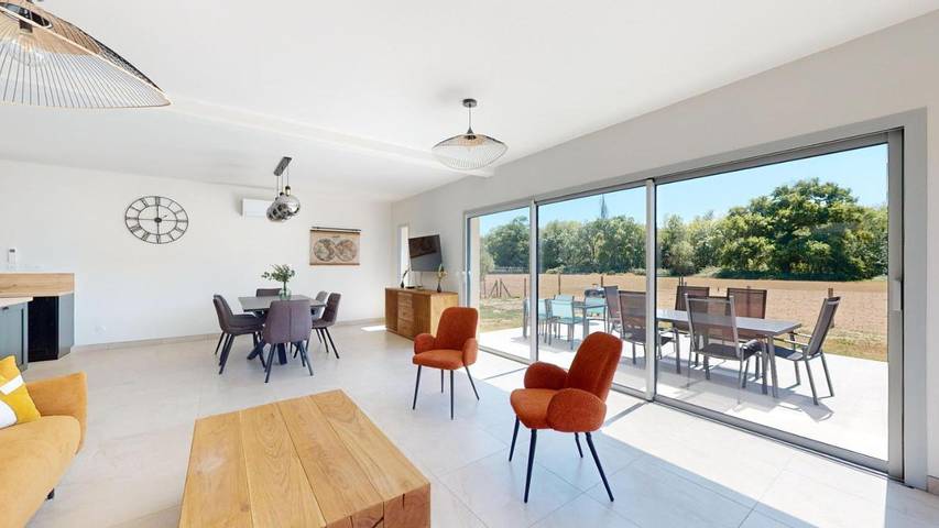 Location de vacances pour 10 personnes, avec Terrasse ainsi que Jardin et Vue à Cadaujac