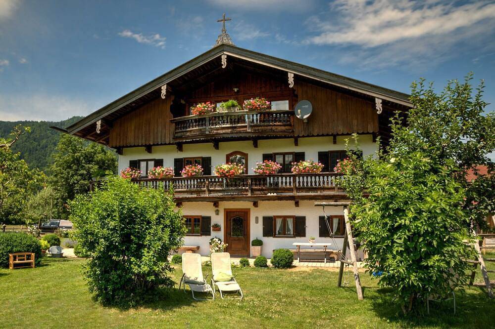 Entire apartment, Apartment Fleischhackerhof, Kreuth-Scharling - Apartment 1 in Kreuth, Bavarian Alps
