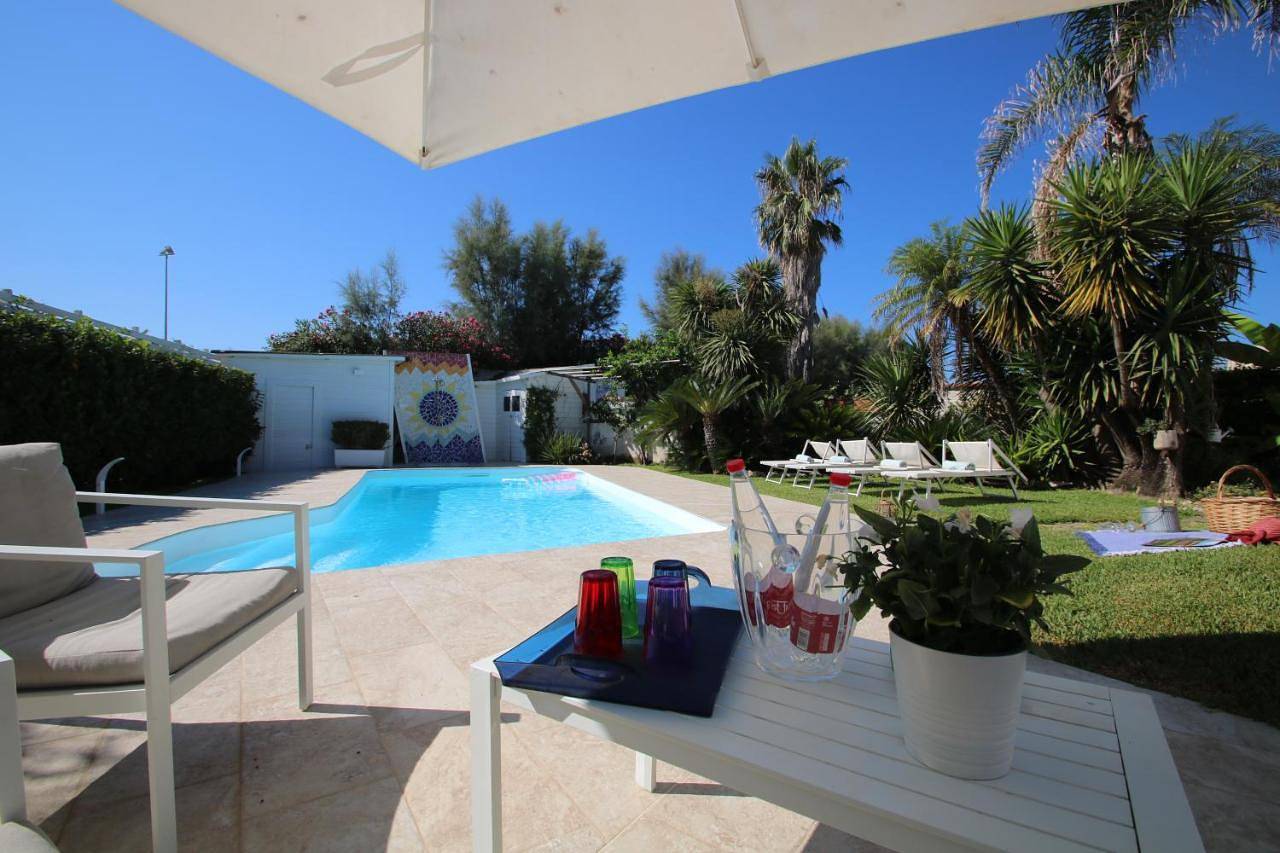 Villa with Private Pool in Pontecagnano Faiano, Costa tirrenica Campania