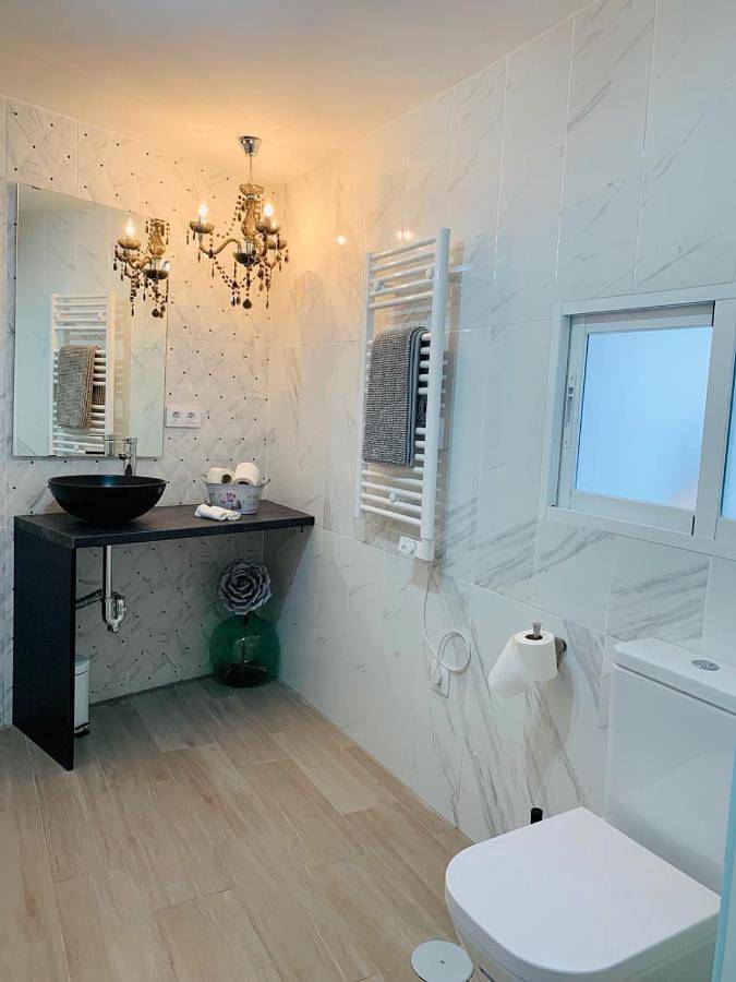 Apartamento entero, One-Bedroom Apartment in Sotillo de la Adrada, Provincia de Ávila