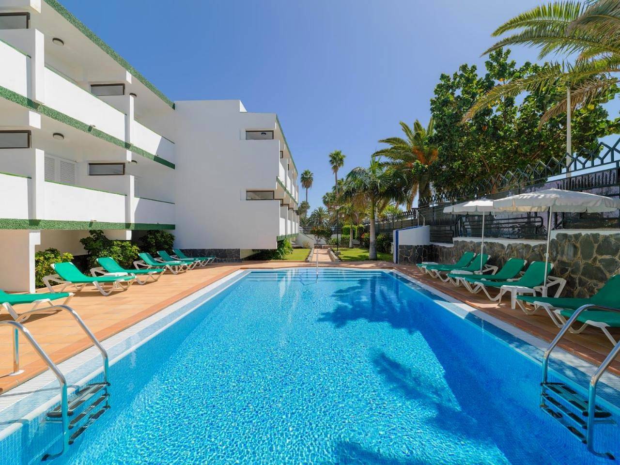 Hôtel pour 10 personnes avec terrasse in Playa de las Burras, San Bartolomé de Tirajana