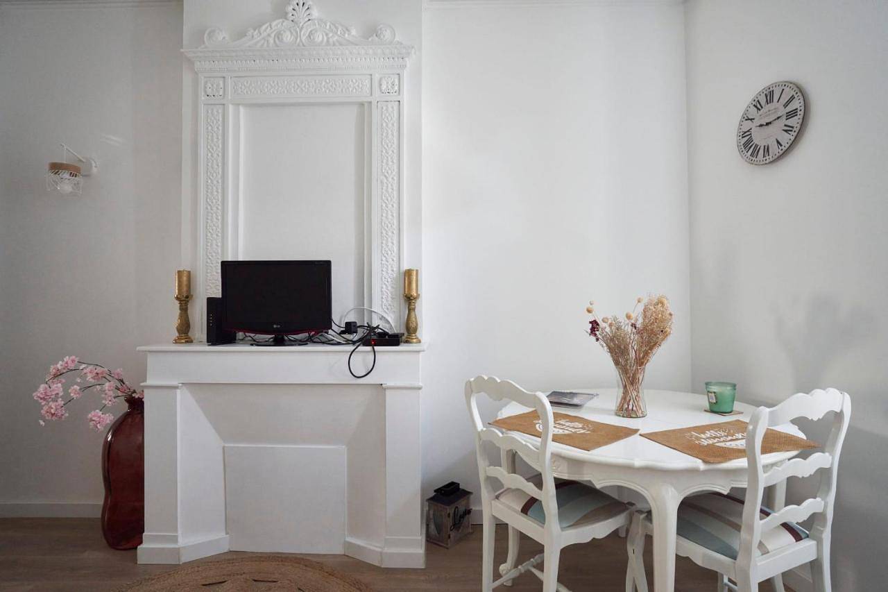 Appartement entier, Une nuit à Bord de Garonne - Wifi in Langon, Région de Langon