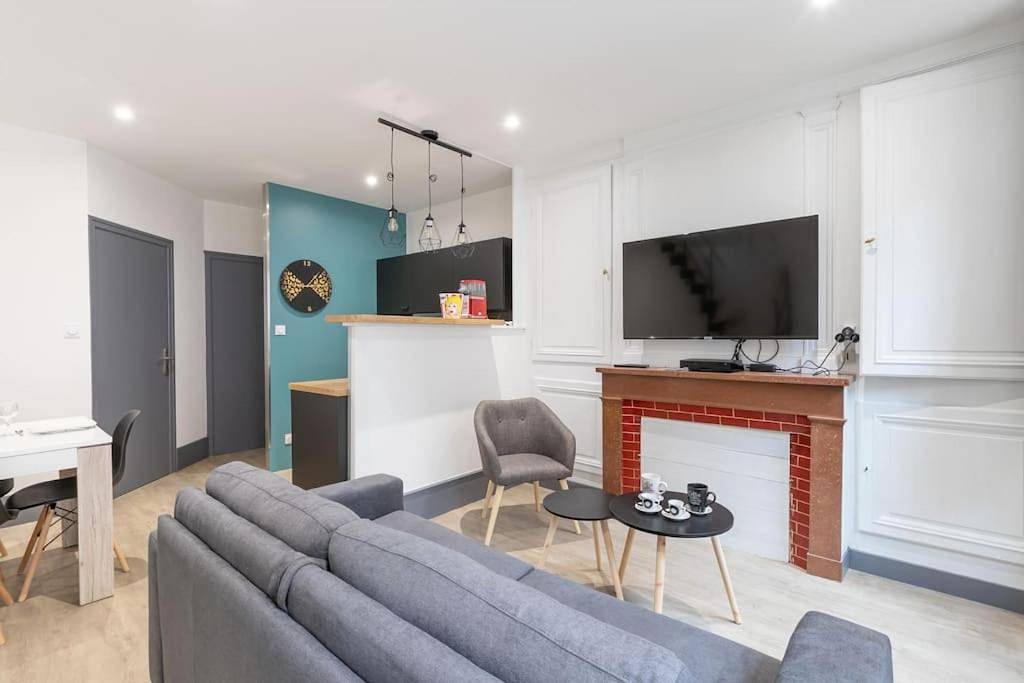 Appartement entier, Two-Bedroom Apartment in Pont-de-Vaux, Région de Bourg-en-Bresse