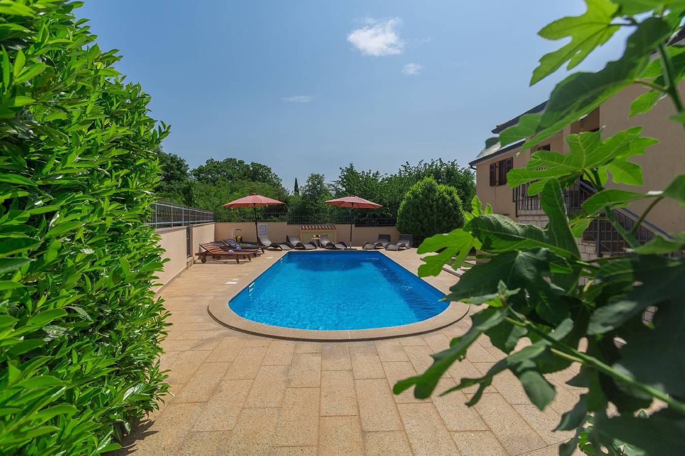 Apartamento vacacional entero, Apartment Marea 3 mit pool and beautiful seaview in Cervar, Region de Porec