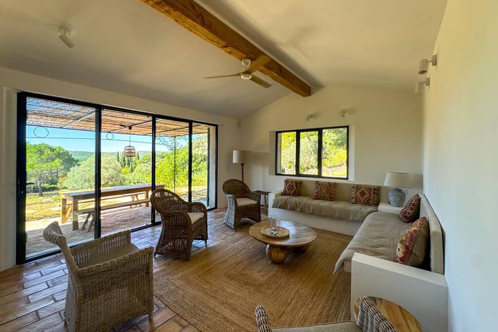 Location de vacances pour 4 personnes, avec piscine et jardin à Montauroux - 4