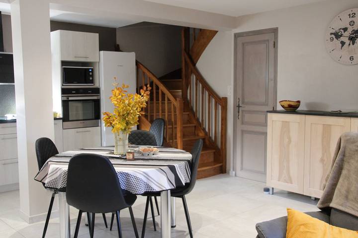 Gîte pour 6 personnes, avec terrasse dans L'Aubrac - 4