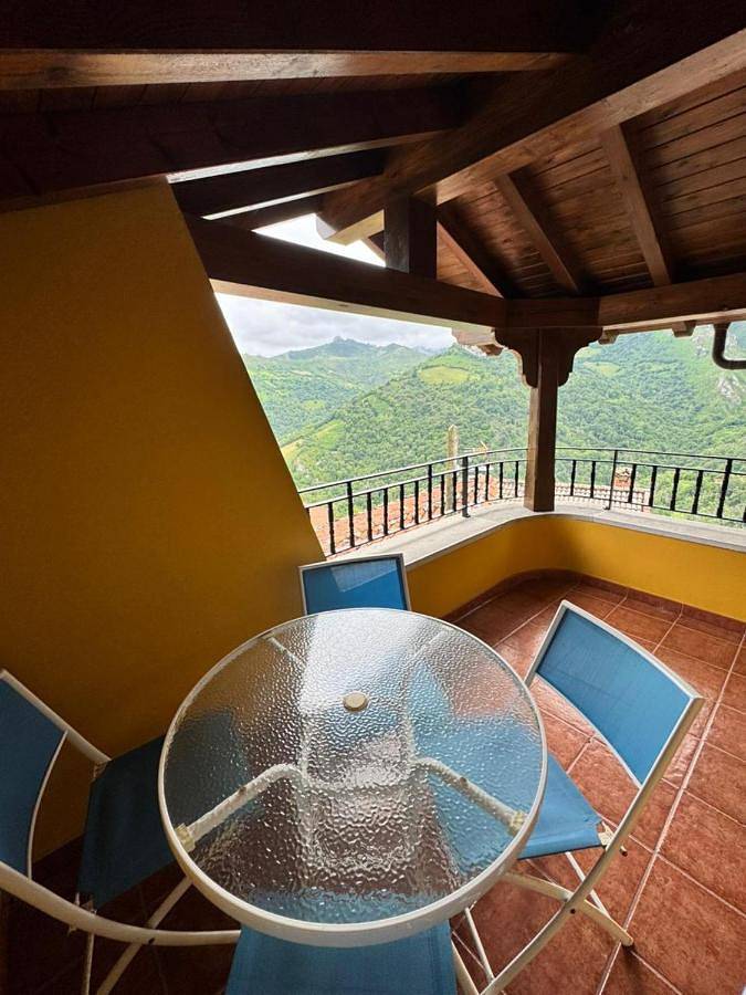 Apartamento de vacaciones para 2 personas, con Balcón además de Terraza y Vistas en Lagos de Covadonga