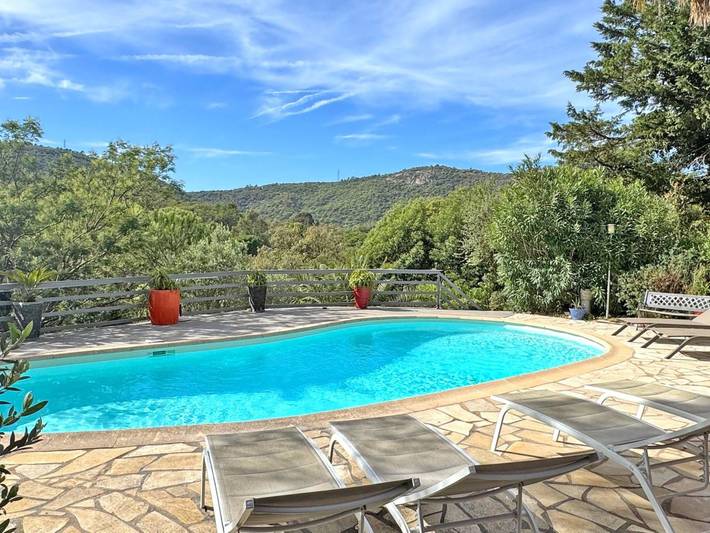 Location de vacances pour 6 personnes, avec jardin à Le Plan-de-la-Tour - 3