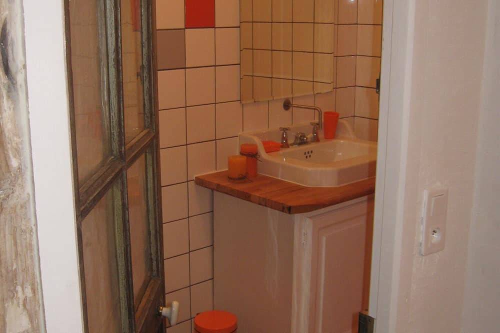 Appartement original dans maison 19ème siècle in Courpière, Parc Naturel Régional Livradois-Forez