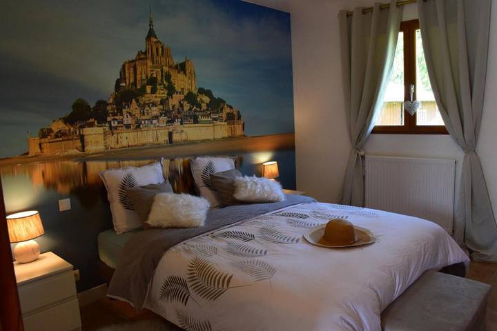 Location de vacances pour 11 personnes, avec jardin, adapté aux familles à Saint-Jean-le-Thomas