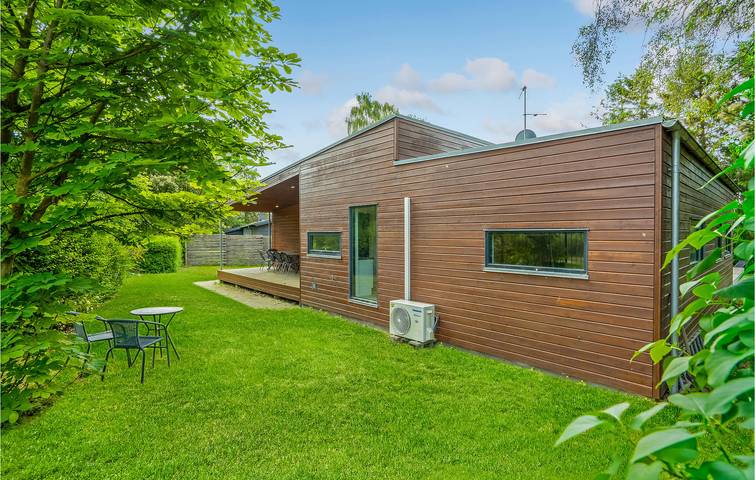 Ferienhaus für 10 Personen mit Terrasse in Egsmark Strand, Süddjursland