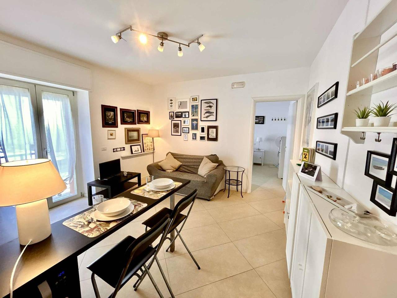 Appartement entier, Gianluca apt [centre, close to the beach, modern] in Numana, Riviera del Conero