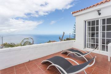Finca für 2 Personen, mit Ausblick und Terrasse sowie Meerblick auf La Palma