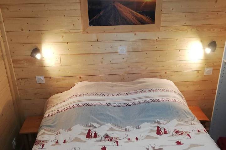 Entire apartment, Gîtes 0+1- 16P- 8 rooms cosy- Sauna- Mountain View in Valmeinier, Saint-Jean-de-Maurienne region
