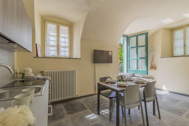 Ferienwohnung für 2 Personen, mit Haustier in Gemeinde Varenna - 2