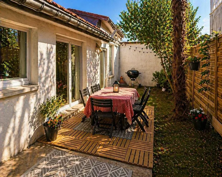 Apartamento de vacaciones para 8 personas, con jardín además de vistas y terraza - 1