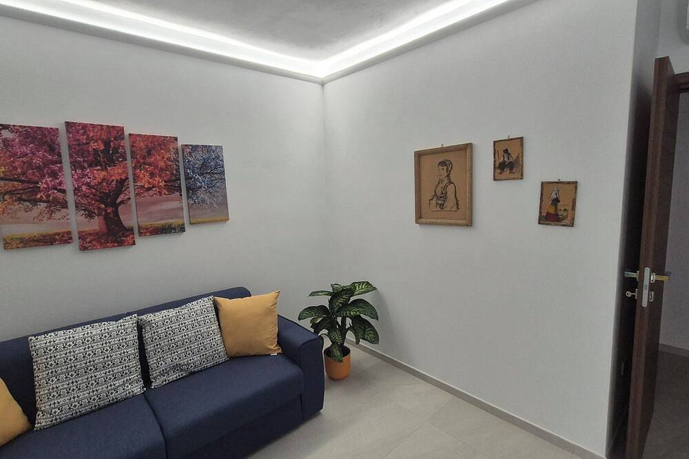 Ganze Wohnung, Su Cerexinu - Relaxation and comfort in renovated house near the sea and Cagliari in Quartu Sant'Elena, Campidano