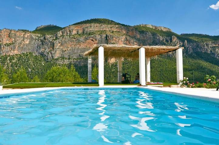 Casa rural para 4 personas, con jardín además de piscina y vistas, Se admiten mascotas en Yeste - 4