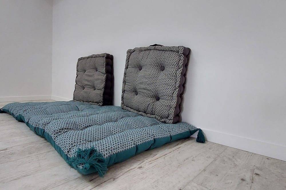 Chêne en campagne. Breakfast included. Llama breeding in Le Poiré-sur-Vie, Valle del Loira