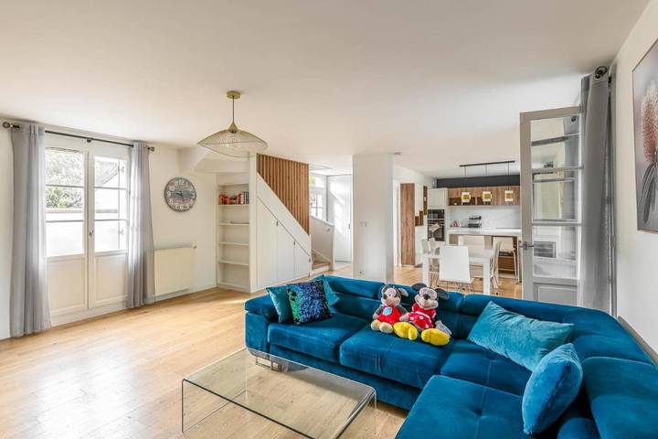 Appartement de vacances pour 10 personnes, avec Terrasse et Jardin à Magny-le-Hongre