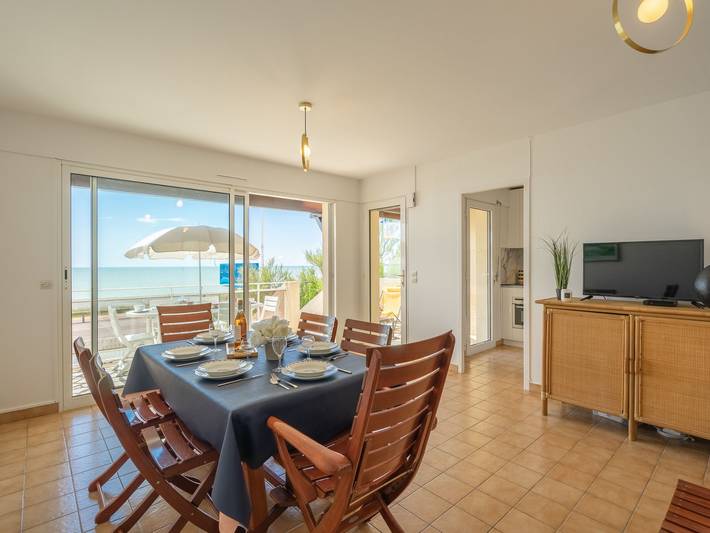 Location de vacances pour 6 personnes, avec terrasse et jardin à Saint-Palais-sur-Mer - 4