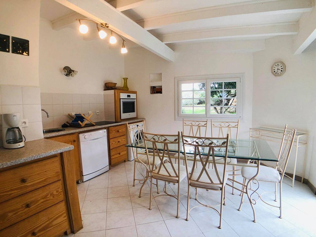 4-room villa, 7 beds, near beach, terrace, garden, parking, Wi-Fi in Marine de Davia, Corbara